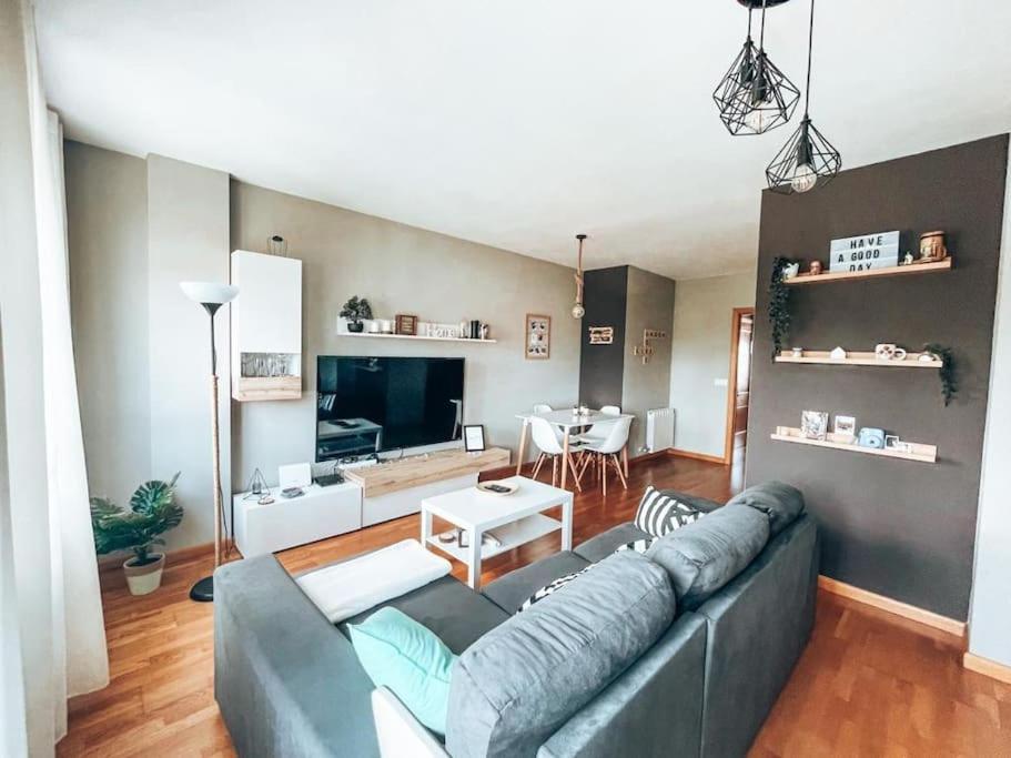 Apartamento Cemba Ponferrada Zewnętrze zdjęcie